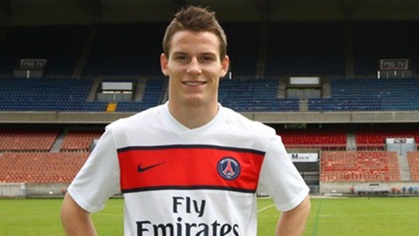Quel club Kevin Gameiro quitte-t-il pour rejoindre le PSG ?