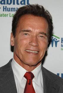 Qual filme Arnold Schwarzenegger não fez ?