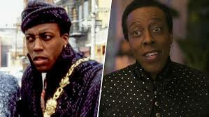 Acteur et humoriste américain vu dans "Un prince à New York" ou "Les nuits de Harleem" il avait son propre talk-show de 1989 à 1994 ?