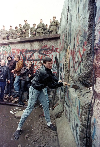 Quand a lieu la chute du mur de Berlin ?