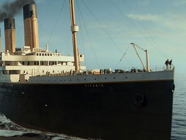 Pourquoi le Titanic a-t-il coulé ?
