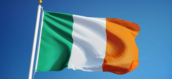 L'Hymne irlandais a pour nom : "Amhrán na bhFiann", ce qui signifie ?