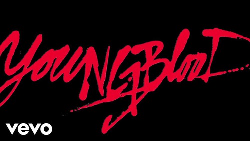 Quel groupe chante Youngblood en 2018 ?