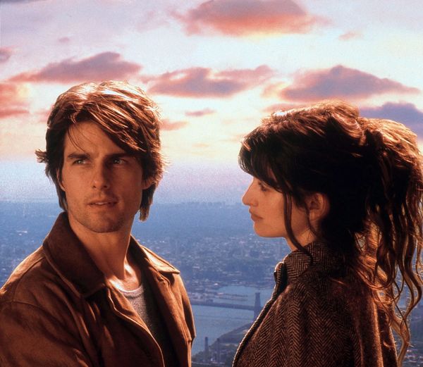 De quel film provient cette replique: "I am frozen and you're dead, and i love you" Tom Cruise