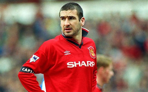 Quel numéro portait Eric Cantona à Manchester United ?