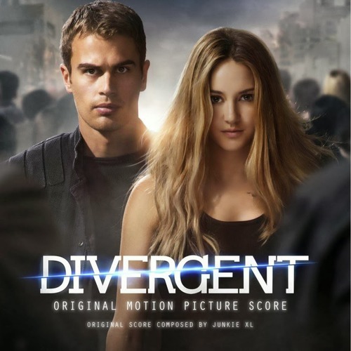 Dans "Divergente", comment s'appelle le petit ami de Tris ?