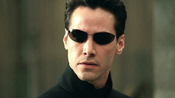 Dans quelle série de films Keanu Reeves est-il Neo ?
