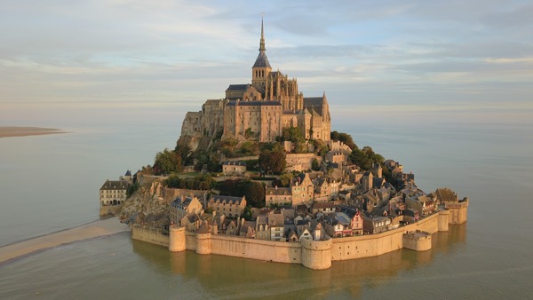 Où se situe le Mont-Saint-Michel ?