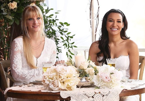 Que se passe-t-il au mariage de Santana et Britanny ?