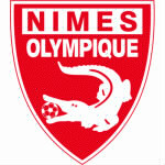 Quel joueur a rejoint Nîmes lors de la saison 2011 de foot ?
