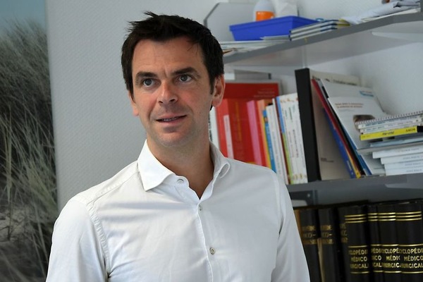Quel est le salaire net mensuel d'Olivier Véran, ministre français de la Santé ?