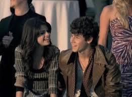 Quel est le premier petit-ami de Selena Gomez ?