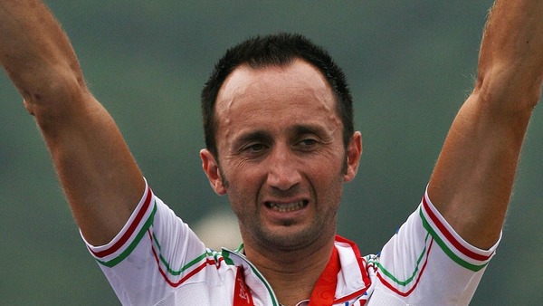 Il remporta la Amstel Gold Race en 2004.
