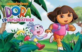 Quelle langue parle Dora en plus du Français ?