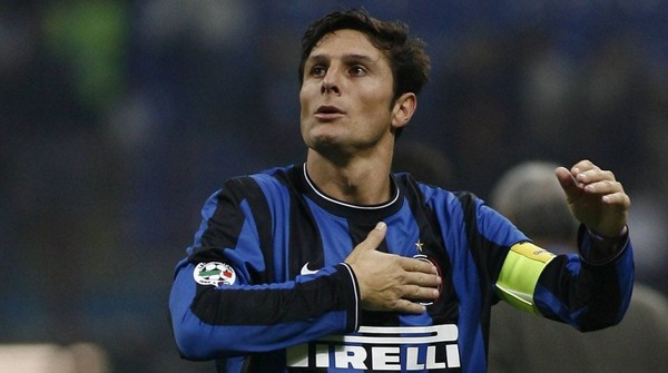Avec 858 matchs, c'est Javier Zanetti qui est à ce jour le joueur le plus capé du club.