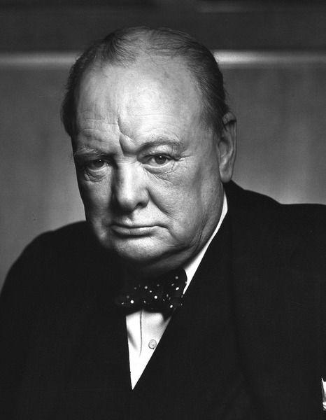 Lors de quelle conférence inter-allié, en juin 40, Churchill essaya-t-il de convaincre, en vain, les chefs français de continuer la guerre contre l'Allemagne ?
