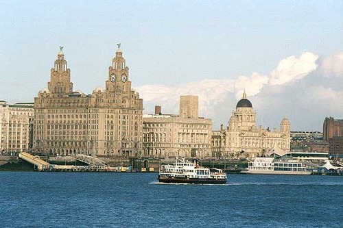 Quand fut fondée la ville de Liverpool ?