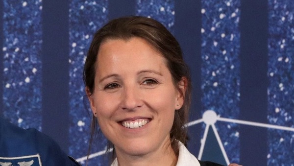Sophie Adenot exerce le même métier que l'un de ces hommes bien connu. Lequel s'agit-il ?