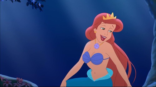 Comment s'appelle la mère d'Ariel ?