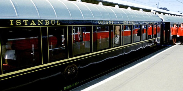 Quel était le terminus du mythique et luxueux Orient Express, qui partait de Paris ?