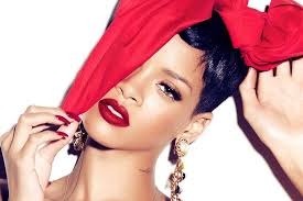 Quelle est la taille de Rihanna ?