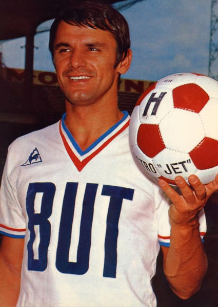 À la 3ème place de ce classement avec 176 buts inscrits, on trouve Josip Skoblar. Un ancien international...