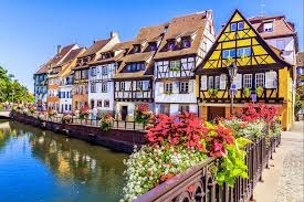 Comment s'appelle le quartier le plus pittoresque de Strasbourg ?