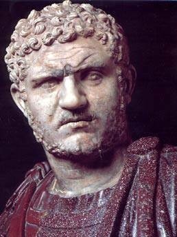 Quel empereur romain a pris un édit donnant la citoyenneté à tous les hommes libres de l’Empire ?