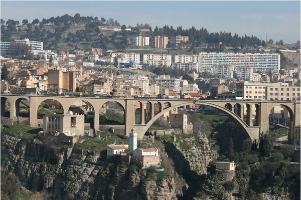 Quelle est la troisième ville la plus peuplée d'Algérie ?