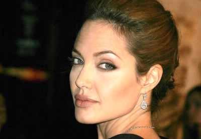 Angelina Jolie n'a pas participé à :