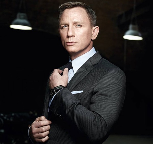 Quelle est la marque de la montre de James Bond incarné par Daniel Craig dans Spectre ?