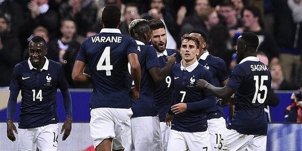 Lors d'une triste soirée de novembre 2015, sur quel score les français ont-ils battu les allemands en amical ?