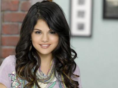 De quelle autre série Disney Selena chante-t-elle le générique ?