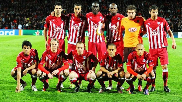 En 2010, à quel club français les bordelais ont-ils été opposés en quart de finale de la LDC ?