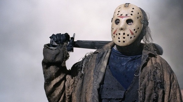 Quel est le genre de masque que porte Jason ?