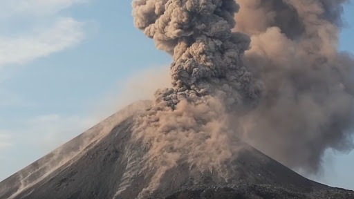 Qu’est-ce qu’un volcan dit « gris » ?
