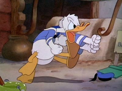 Quel personnage créé par Walt Disney parle avec une vois nasillarde ?