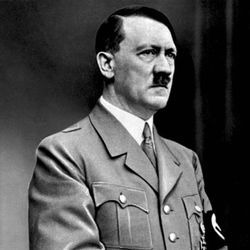 Dans quelle ville autrichienne le Führer du Reich allemand, Adolf Hitler était-il né ?