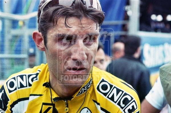 En 2001, il devient champion d'Italie sur route.