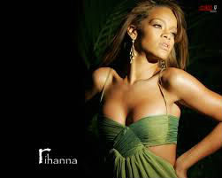 Rihanna SOS : SOS ...
