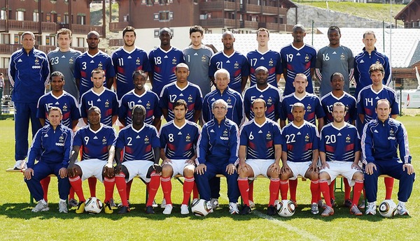 En 2010, l'équipe de France est éliminée dès les phases de poules. Qui est le seul buteur de ce Mondial ?