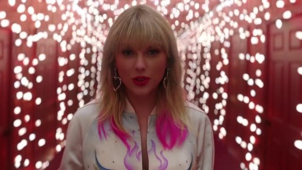 Qui Taylor Swift a-t-elle choisi pour le remix de son titre "Lover" en 2019 ?