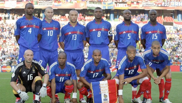 Qui est le sélectionneur des Bleus à l'occasion de l'Euro 2004 ?
