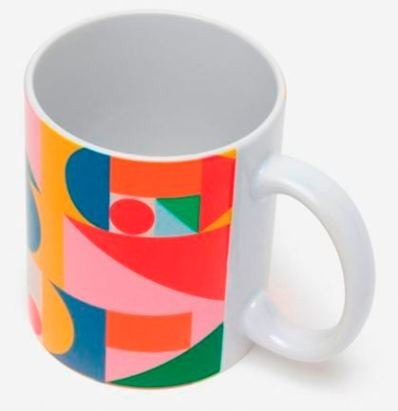 Comment s'appelle cette grande tasse avec une anse ?