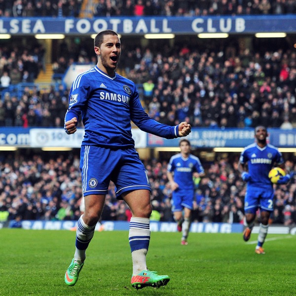 Le feu follet Eden Hazard a signé à Chelsea en :