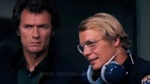 2 ans après avoir tourné avec Clint Eastwood dans "Magnum Force", David Soul a connu la célébrité grâce à une série. Laquelle ?