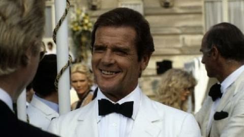 "Dangereusement vôtre" est le dernier film dans lequel Roger Moore a incarné 007.