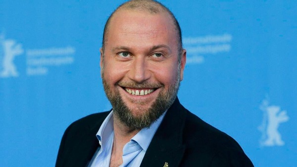 Dans quel domaine François Damiens s'est-il fait connaître ?