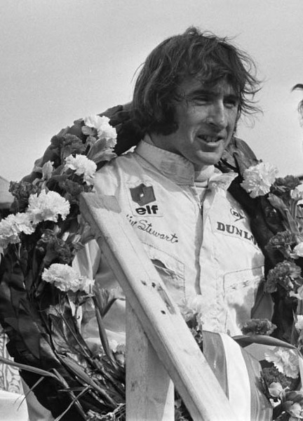 En 1969, il remporte son premier Championnat de Formule 1, il s'agit de :