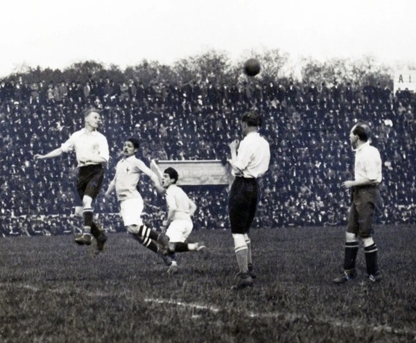 En 1921, les Français remportent enfin leur première victoire face aux Anglais sur le score de...